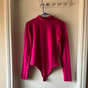 Aritzia Babaton Contour Turtleneck Bodysuit | Large | Hot Pink